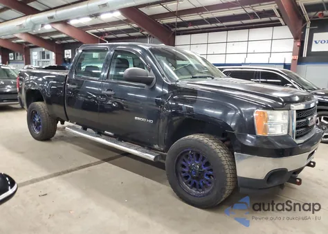 2014 GMC Sierra K2500 Heavy Duty from USA, damaged, VIN 1GT12ZCG2EF132256